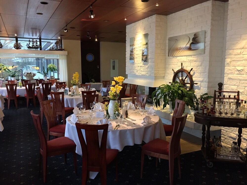 Faehrhaus Farge Hotel 4*